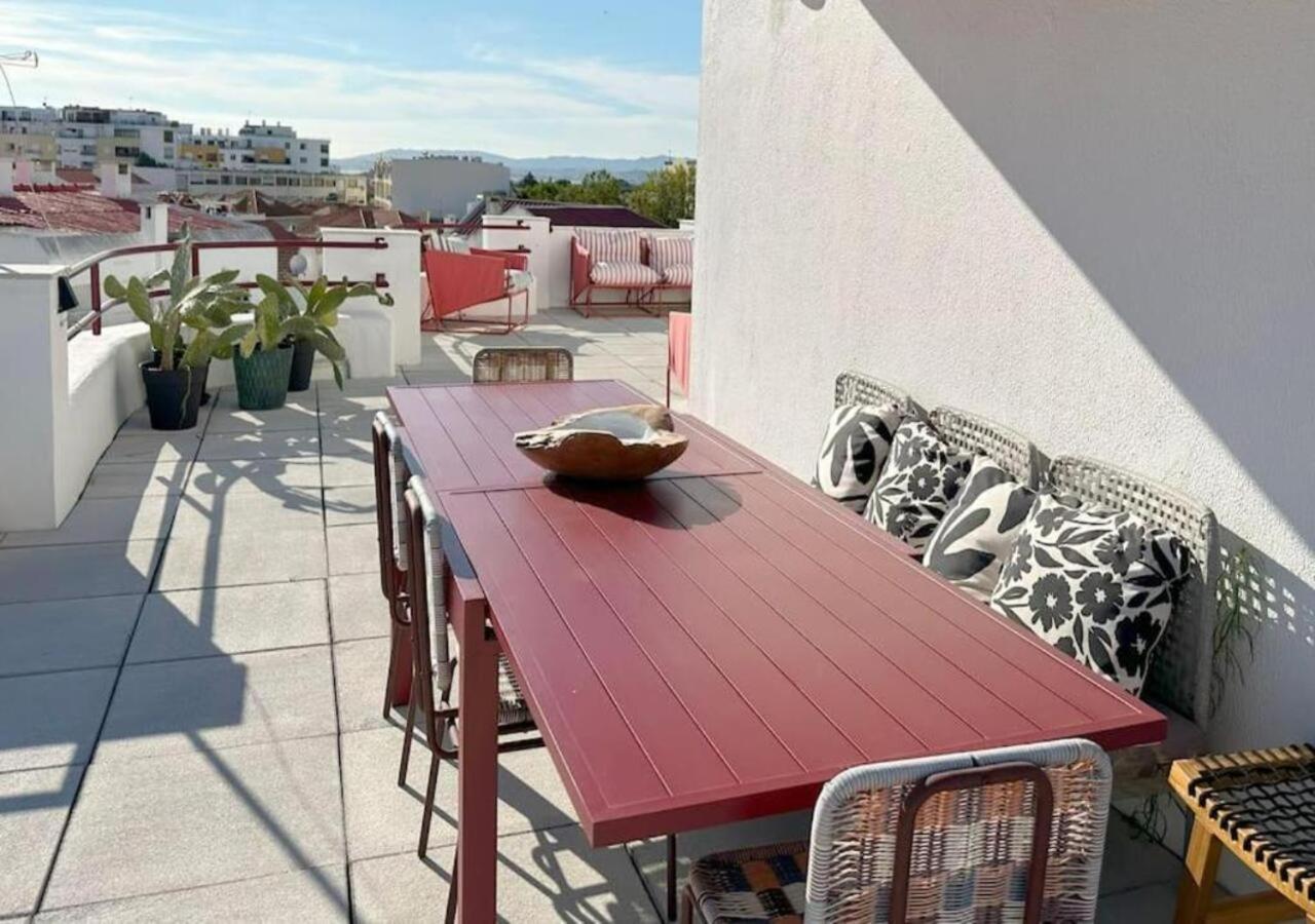 Groovy Caparica Gem With Large Sunny Terrace Apartment Costa da Caparica Exterior photo